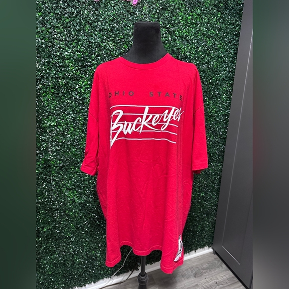 Ohio State Buckeyes T-shirt ( Unisex ) - Picture 2 of 5